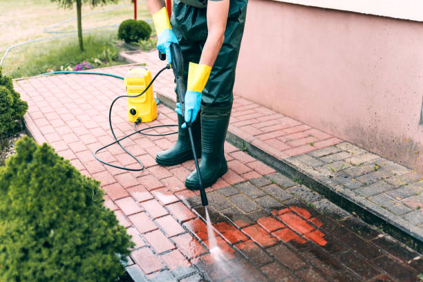 Why Choose Our Certified Pressure Washing Experts for Your Project Needs in Barrington Hills, IL?